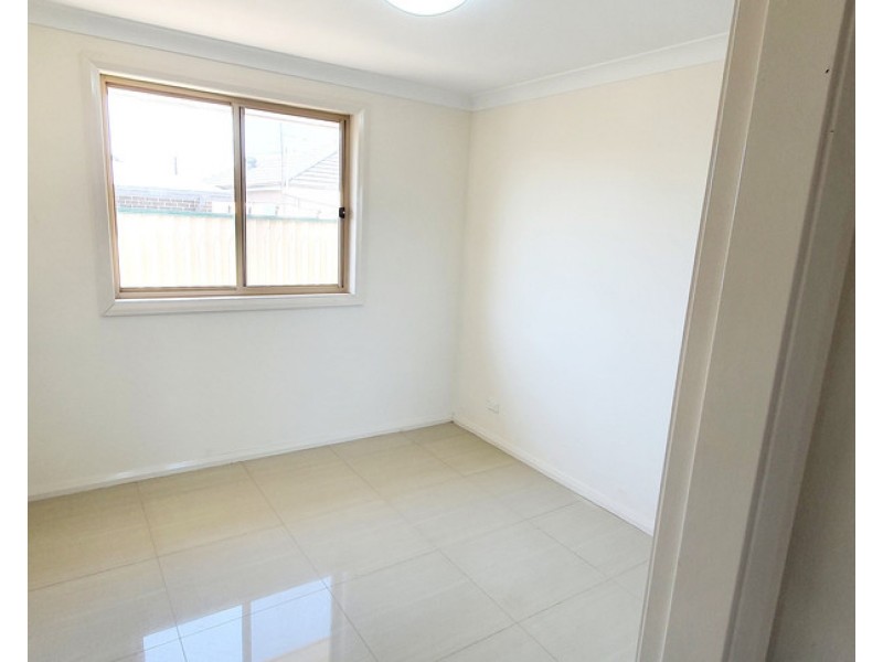 6A JANE STREET, Smithfield NSW 2164