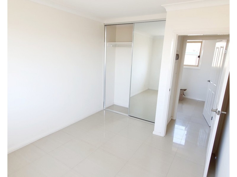 6A JANE STREET, Smithfield NSW 2164