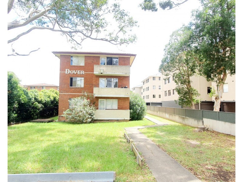 6/8 RUBY ST, Carramar NSW 2163