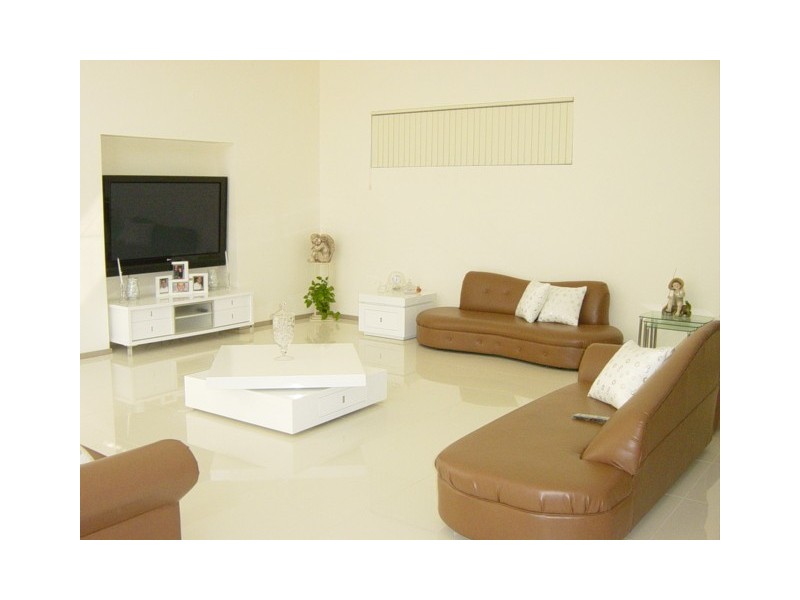 Bossley Park NSW 2176