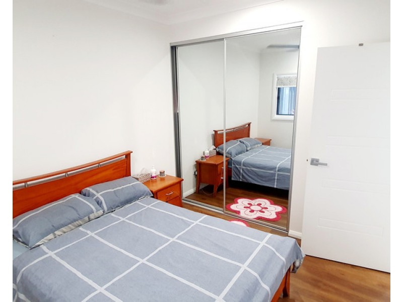 Edensor Park NSW 2176