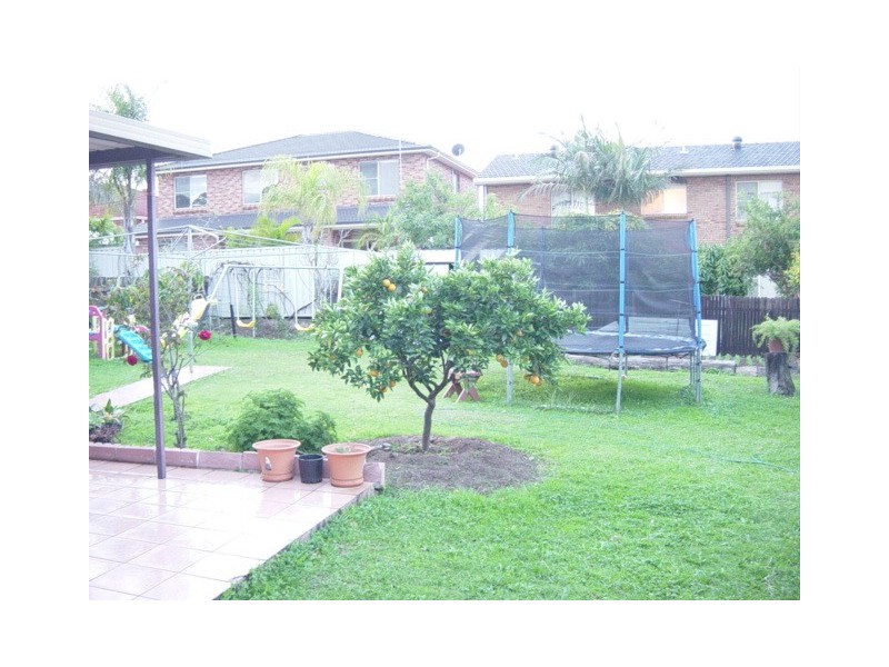 Greenfield Park NSW 2176