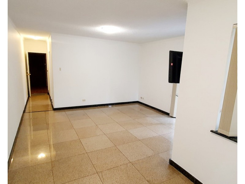 1/11 ULVERSTONE ST, Fairfield NSW 2165