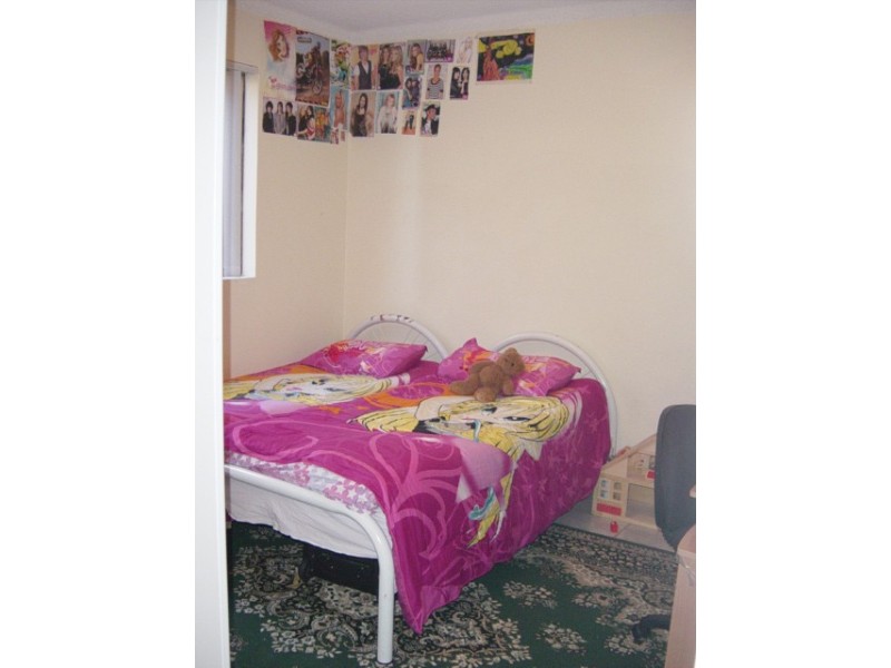 Fairfield NSW 2165