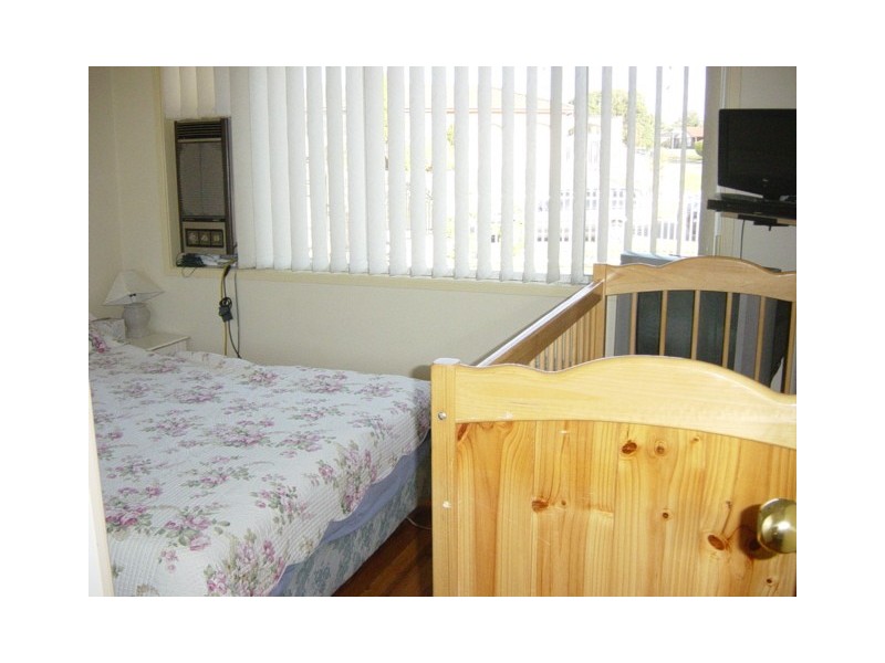 Greenfield Park NSW 2176