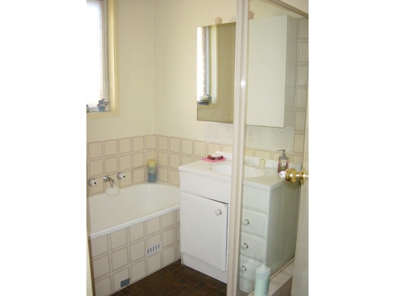 Greenfield Park NSW 2176