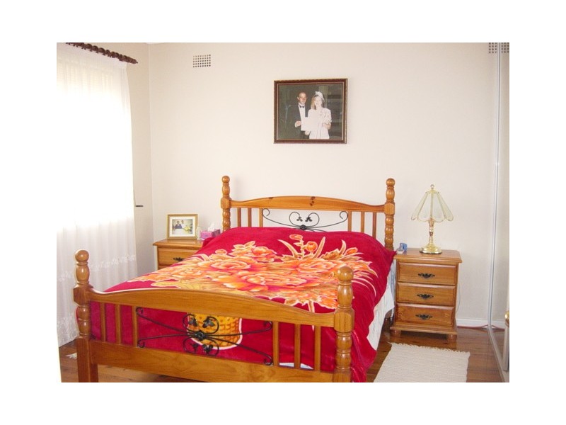 Canley Heights NSW 2166