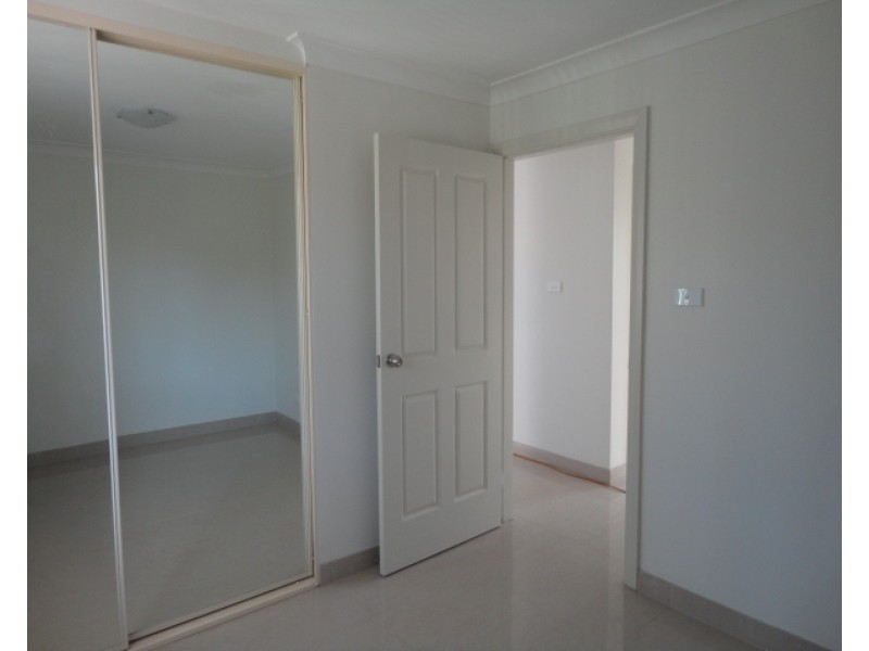 8A MALLACOOTA STREET, Wakeley NSW 2176