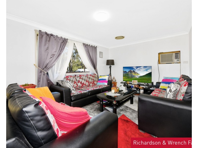 7 Esperance Crescent, Wakeley NSW 2176