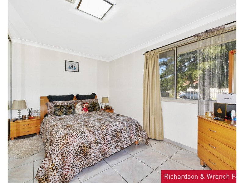 4 Esperance Crescent, Wakeley NSW 2176