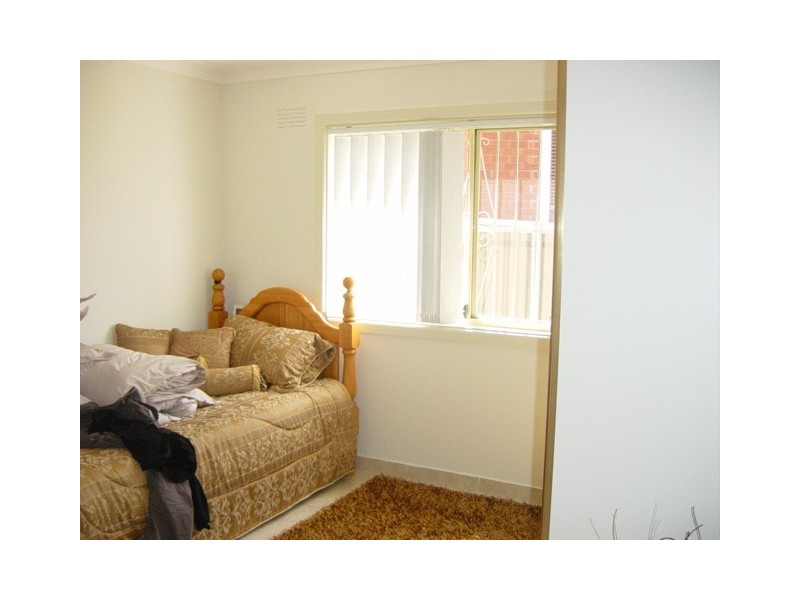 Fairfield West NSW 2165