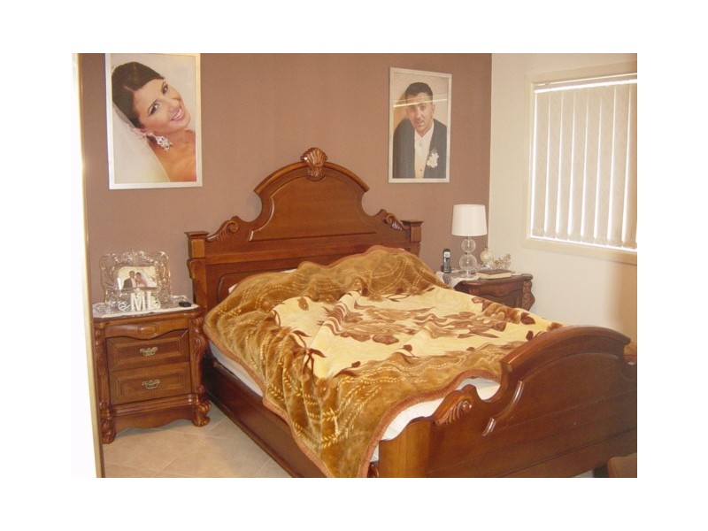 Fairfield West NSW 2165