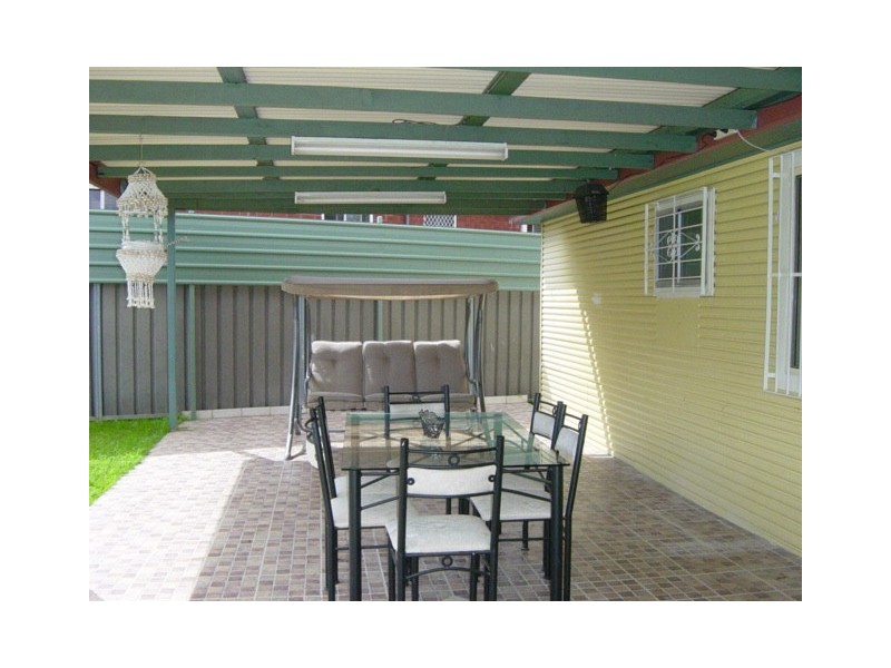 Fairfield West NSW 2165