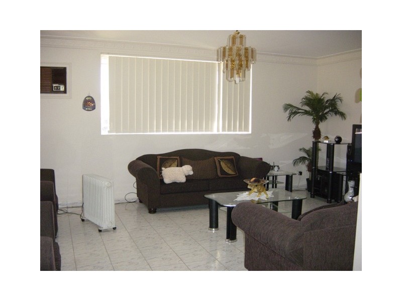 Greenfield Park NSW 2176