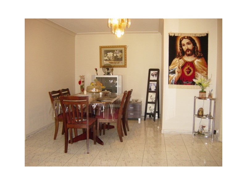 Greenfield Park NSW 2176