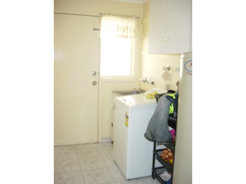 Greenfield Park NSW 2176