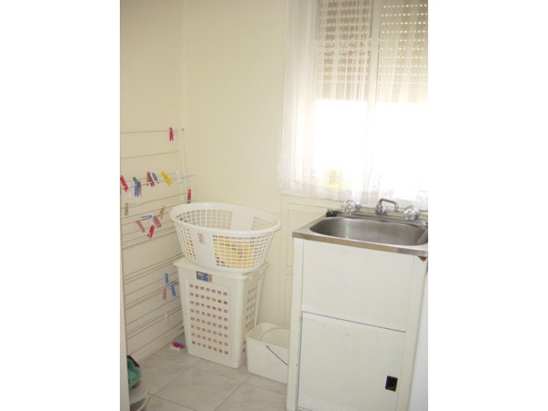 Canley Heights NSW 2166