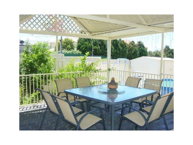West Hoxton NSW 2171