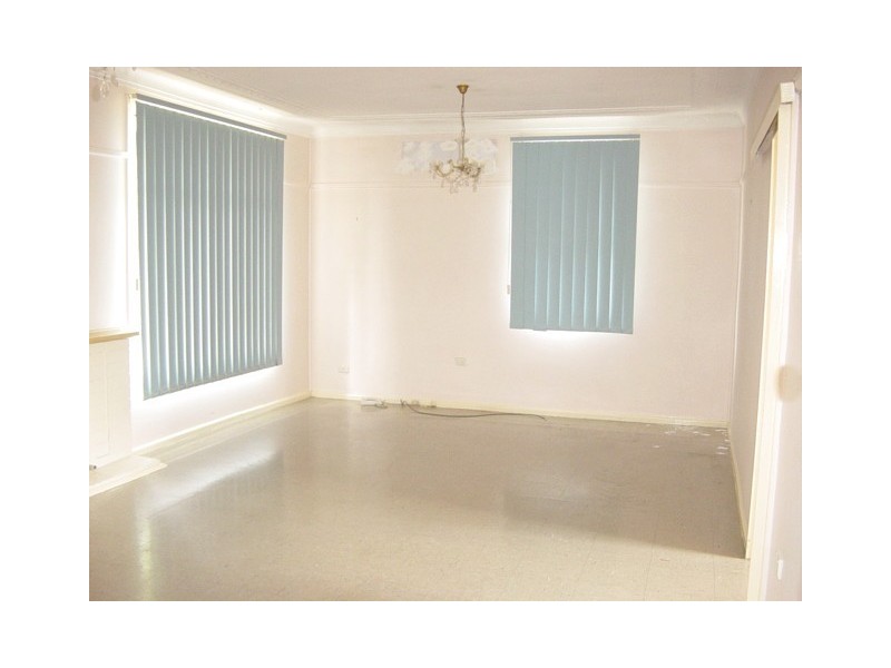 Fairfield East NSW 2165