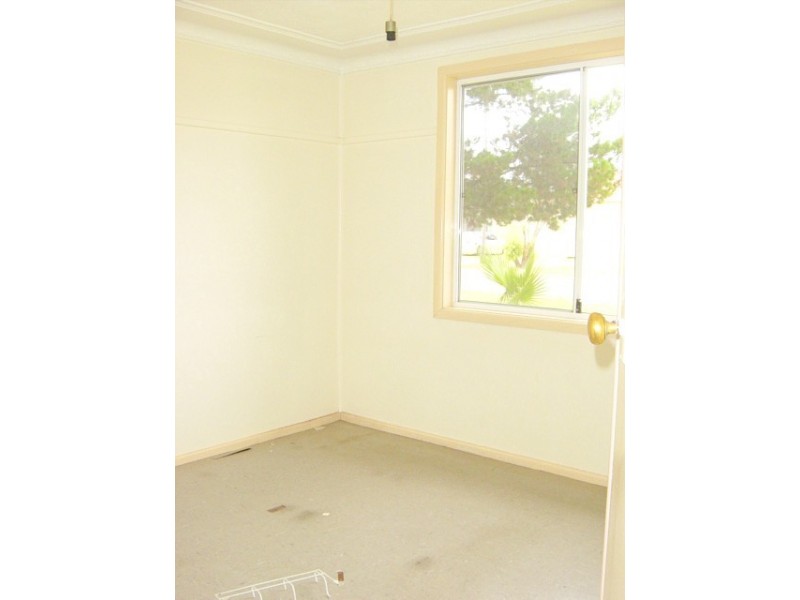 Fairfield East NSW 2165