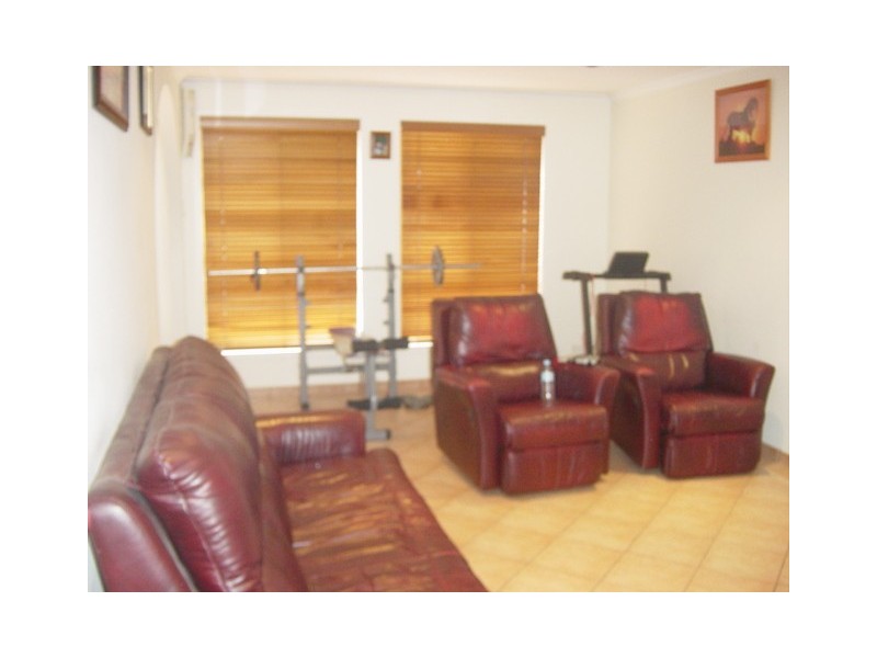 Bossley Park NSW 2176