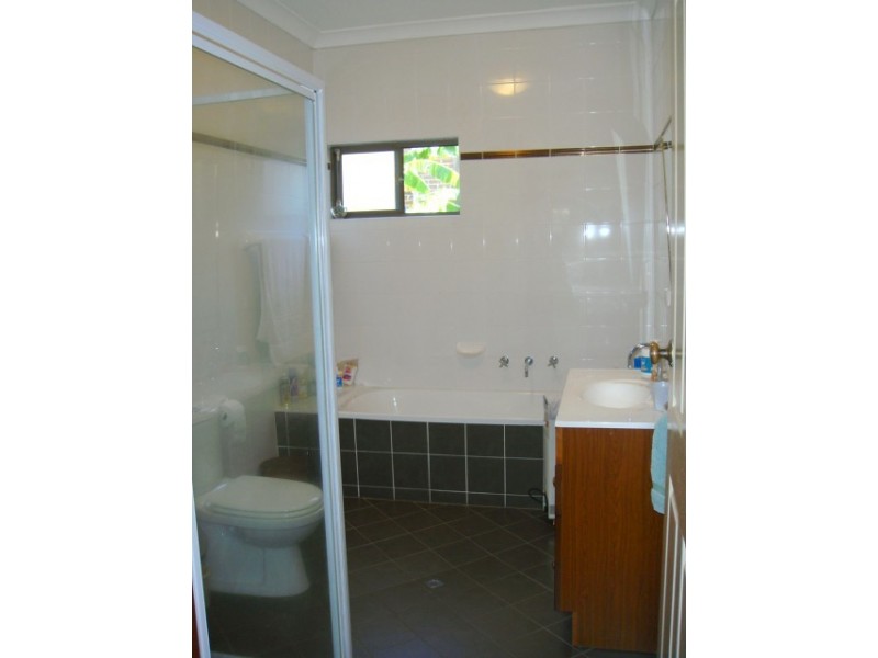 Fairfield NSW 2165