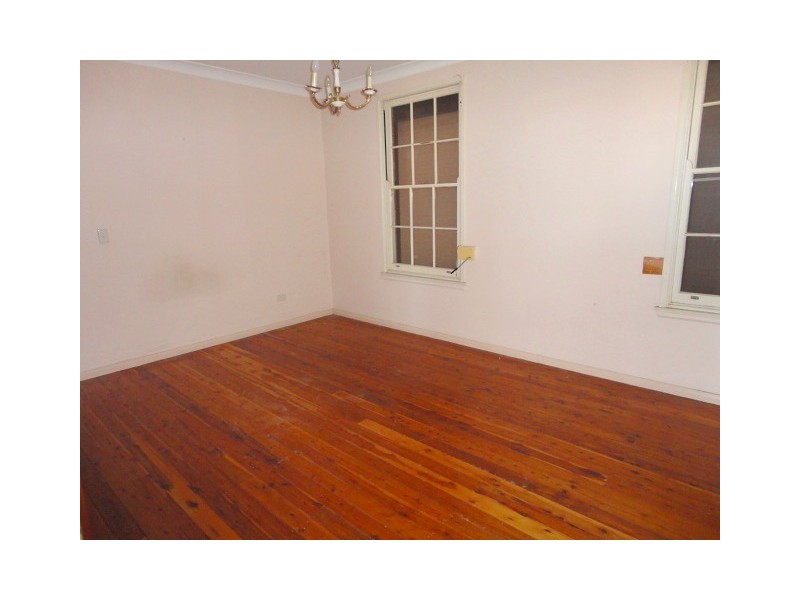 Greenfield Park NSW 2176