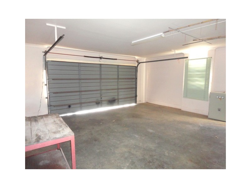 Greenfield Park NSW 2176