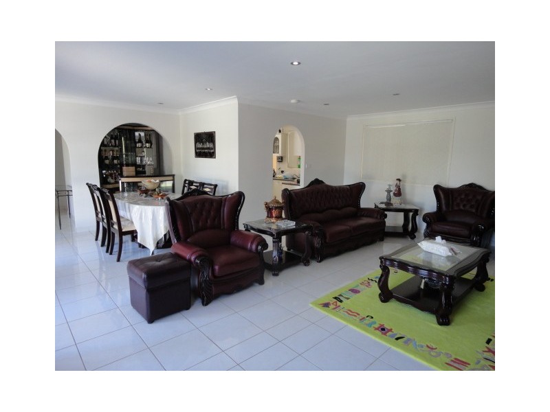 Bossley Park NSW 2176