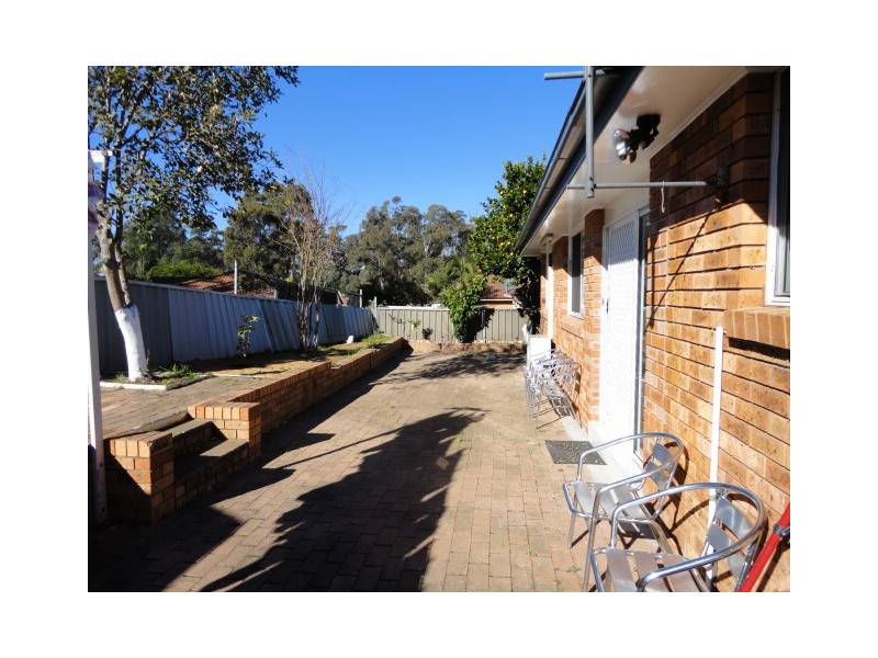 Bossley Park NSW 2176