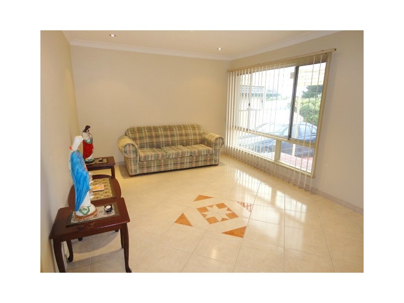 Fairfield West NSW 2165