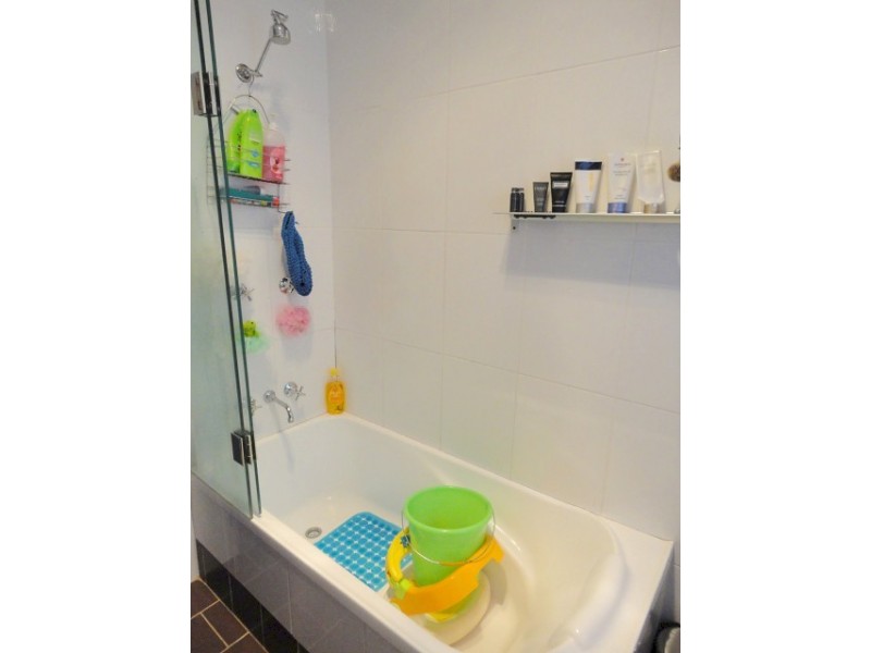 32 ROSSITER STREET, Smithfield NSW 2164