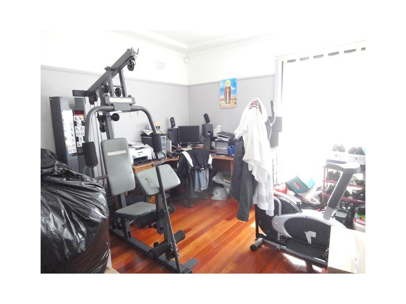 32 ROSSITER STREET, Smithfield NSW 2164