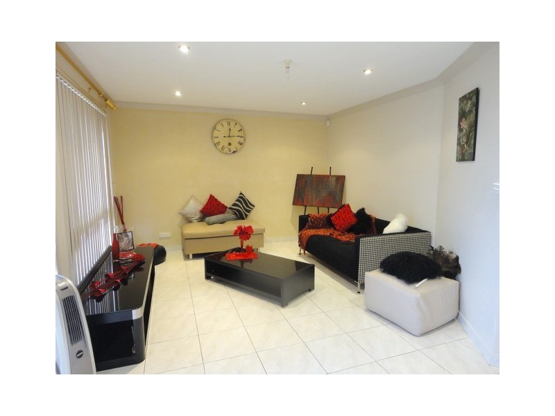 Greenfield Park NSW 2176