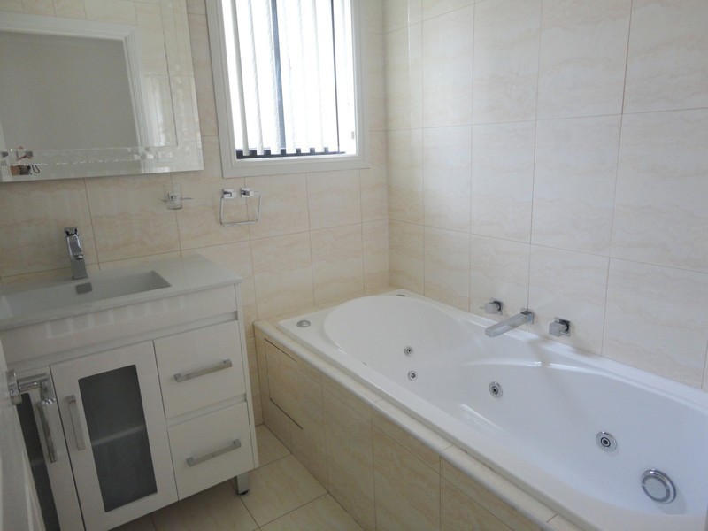 Fairfield Heights NSW 2165