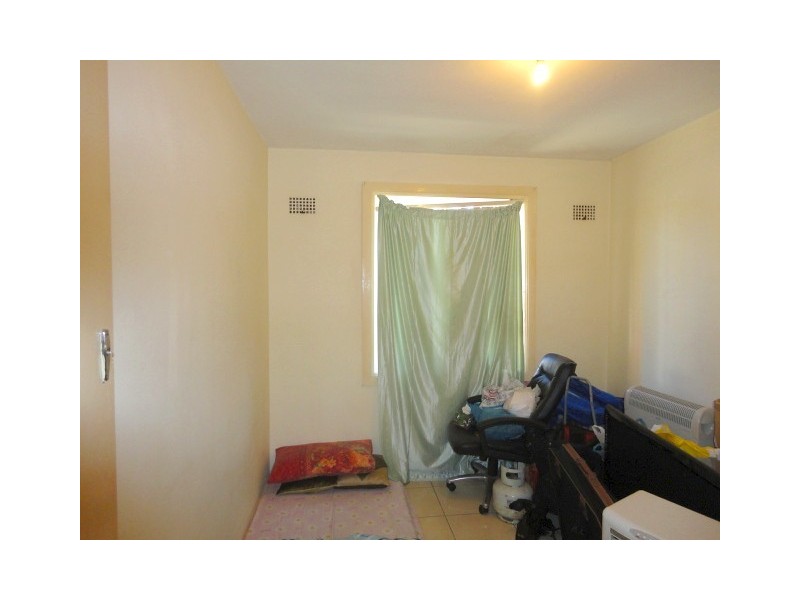 Fairfield East NSW 2165