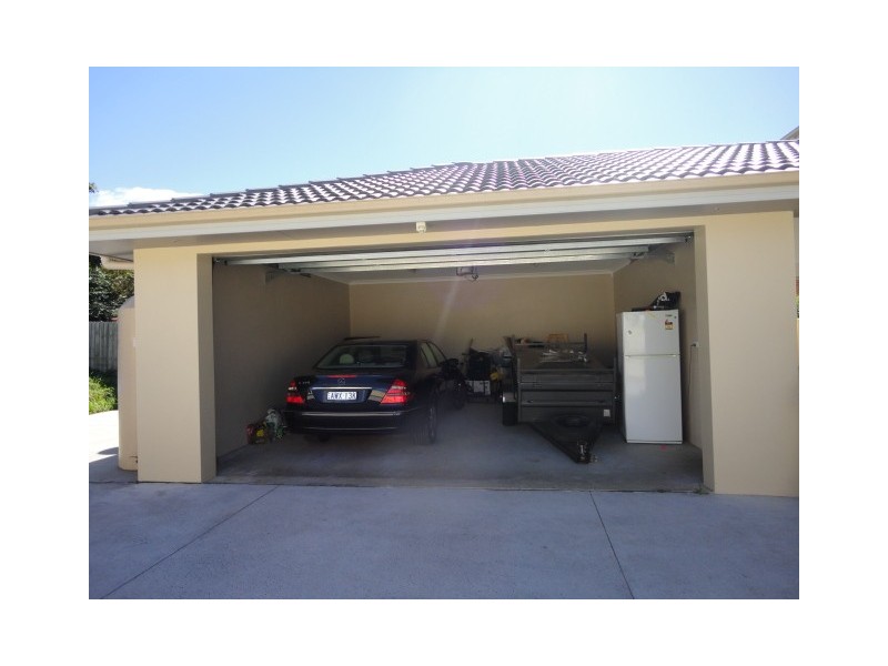 Fairfield NSW 2165