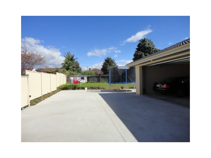 Fairfield NSW 2165