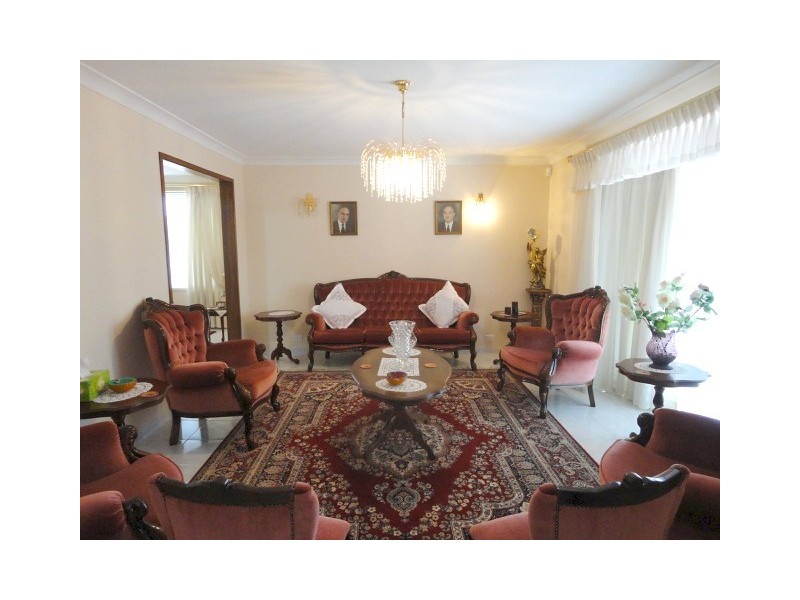 Bossley Park NSW 2176