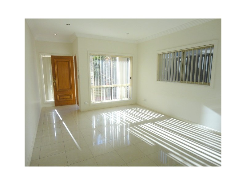 92 BERESFORD ROAD, Greystanes NSW 2145