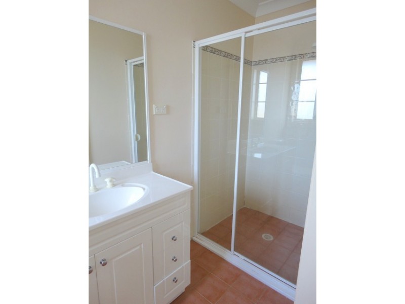 West Hoxton NSW 2171