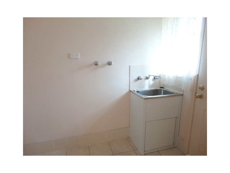 West Hoxton NSW 2171