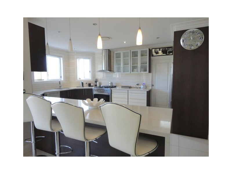 Fairfield West NSW 2165