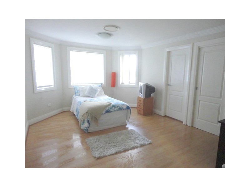 Fairfield West NSW 2165