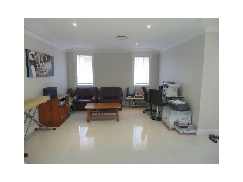 Fairfield West NSW 2165