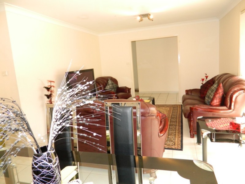 3 CARNARVON STREET, Wakeley NSW 2176