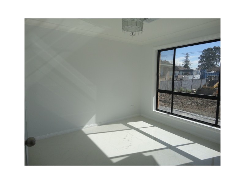 Fairfield East NSW 2165