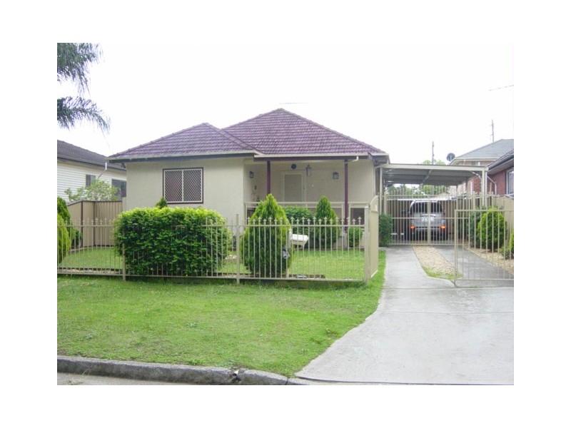 Fairfield East NSW 2165