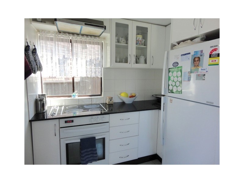 Fairfield West NSW 2165
