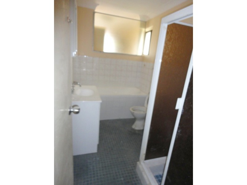 Fairfield NSW 2165